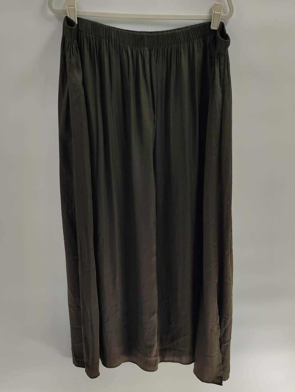 Broom Maxi Skirt Satin Elastic Stretch Waist 2X Olive Green Pockets NWT